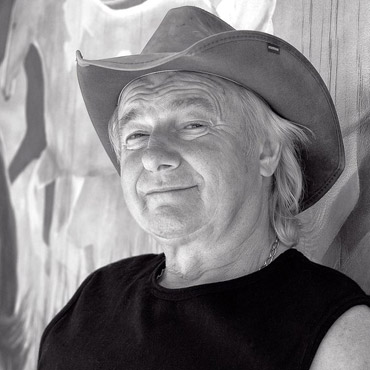 Morre o baterista Alan White, do Yes, aos 72 anos