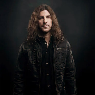 Frank Bello, do Anthrax, lança vídeo de faixa-título de EP solo