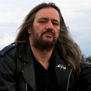 Sodom lança single composto por amigo morto em junho
