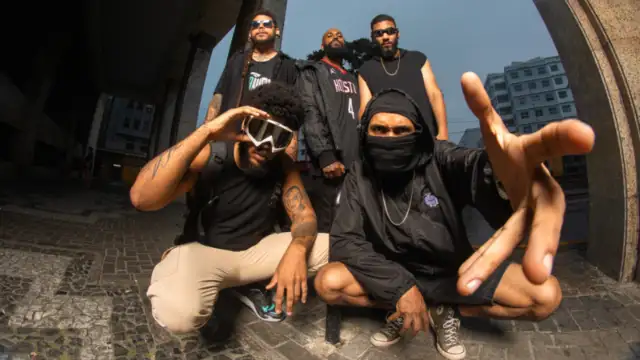 Manja apresenta sua mistura sonora com lançamento duplo (o metal moderno com rap)