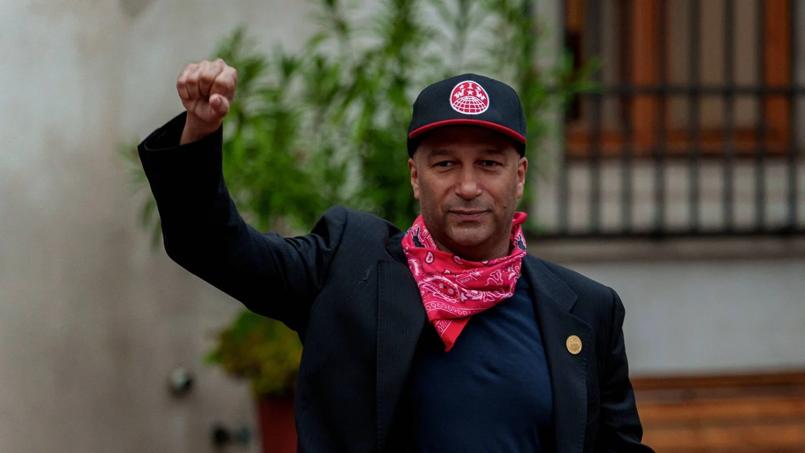 Tom Morello e a complexidade política por trás da Rage Against The Machine